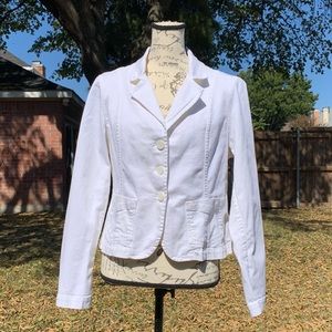 Harold’s white denim jacket size Large